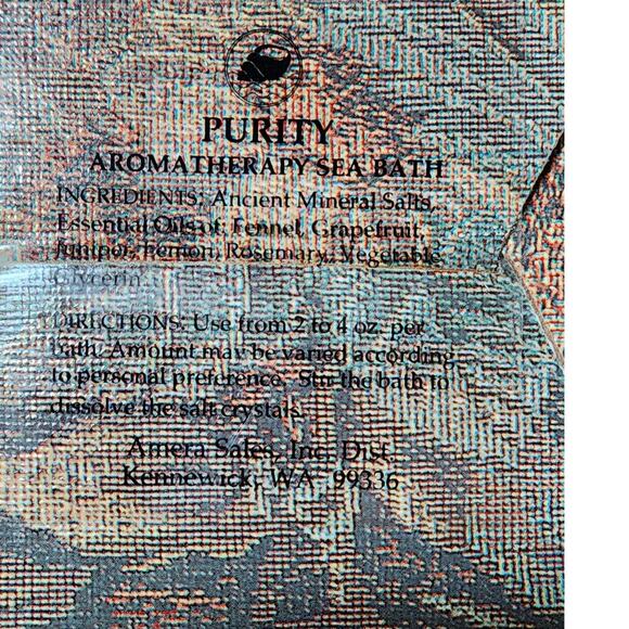 Purity Ancient Mineral Sea Salts Aroma Sea bath Glass Decanter Gift Set 16 oz. - Picture 4 of 5